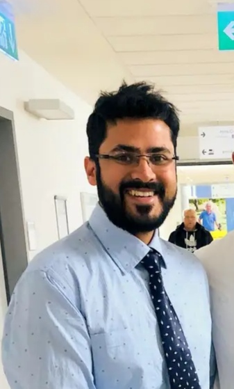 Dr. Anupam Khandelwal, Best orthopedic surgeon ,best knee replacement indore, best hip replacement indore.